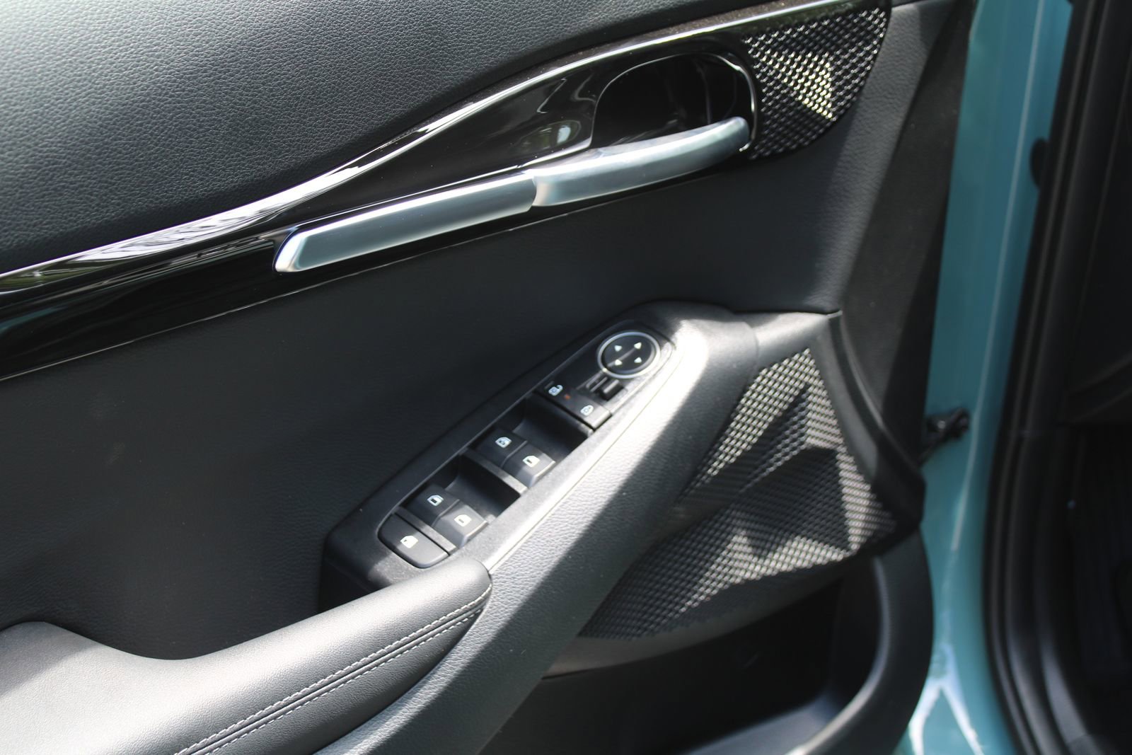 New 2026 Kia Seltos S FWD image 18