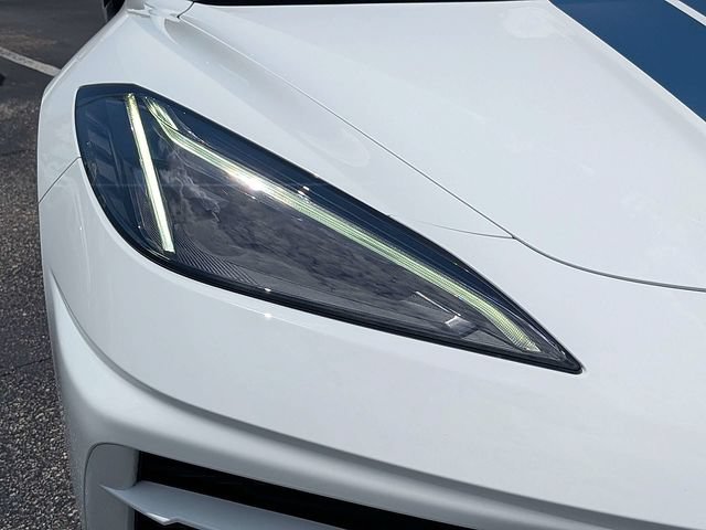 Used 2023 Chevrolet Corvette Stingray Premium Conv w/ 3LT RWD image 9