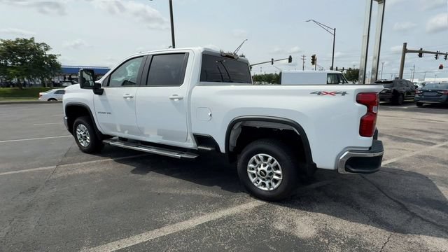 Used 2025 Chevrolet Silverado 2500 LT w/ Convenience Package AWD/4WD image 6