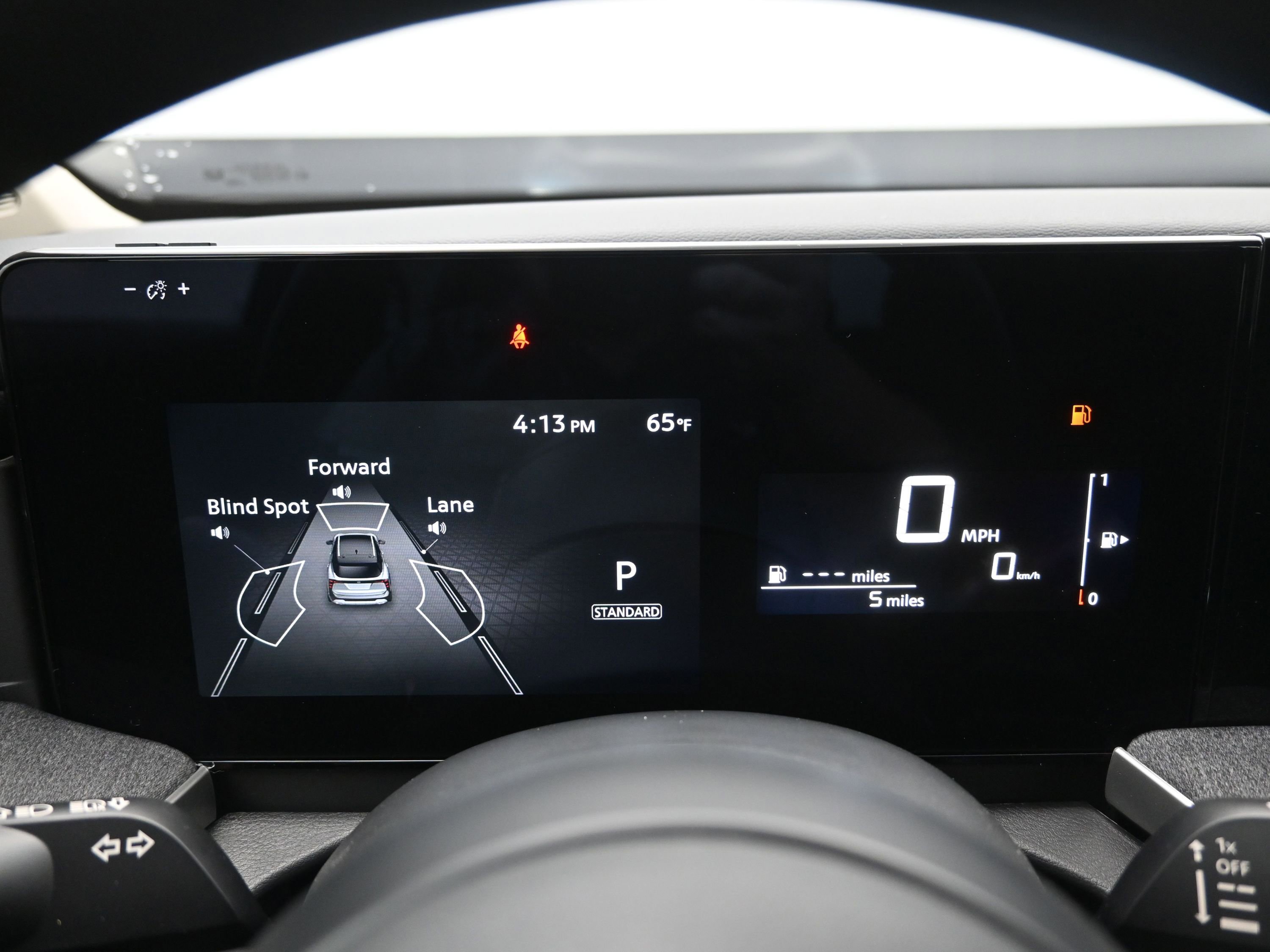 New 2026 Nissan Kicks S image 13