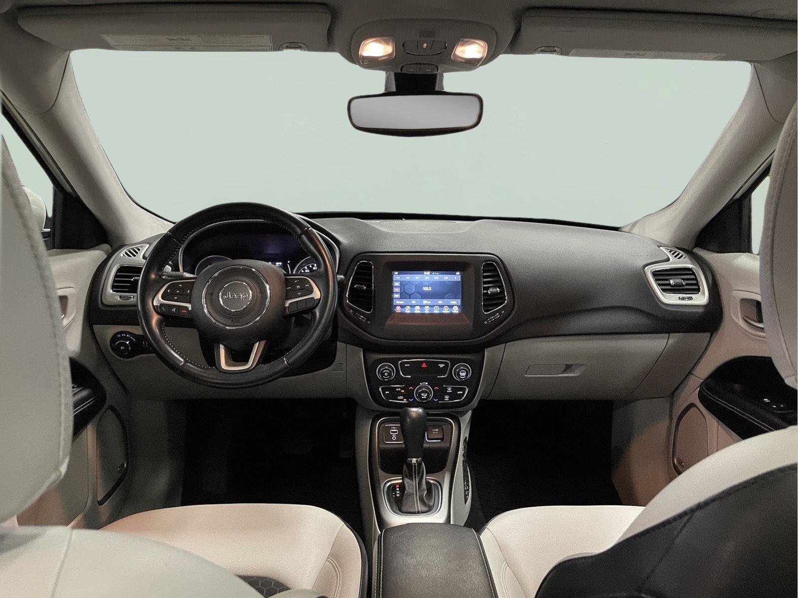 Used 2021 Jeep Compass Latitude w/ Sun and Sound Group FWD image 18