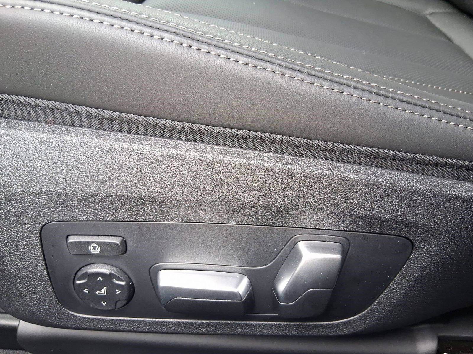 New 2026 BMW M850i xDrive AWD/4WD image 14