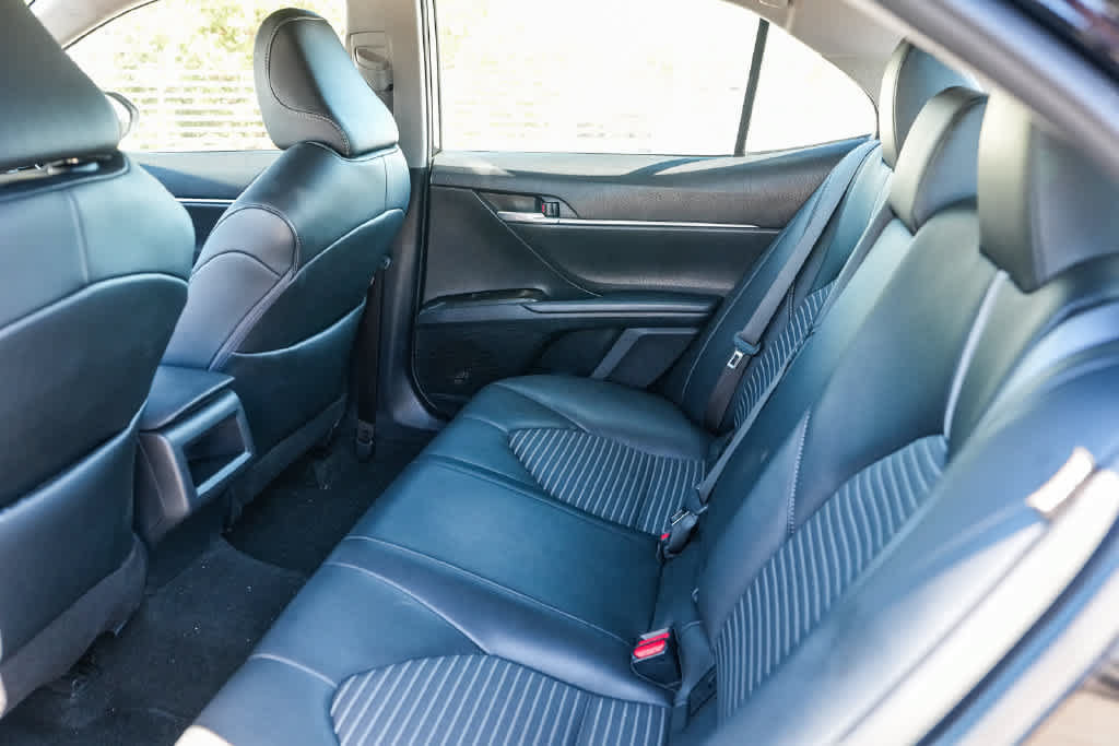 Certified 2023 Toyota Camry SE FWD image 17