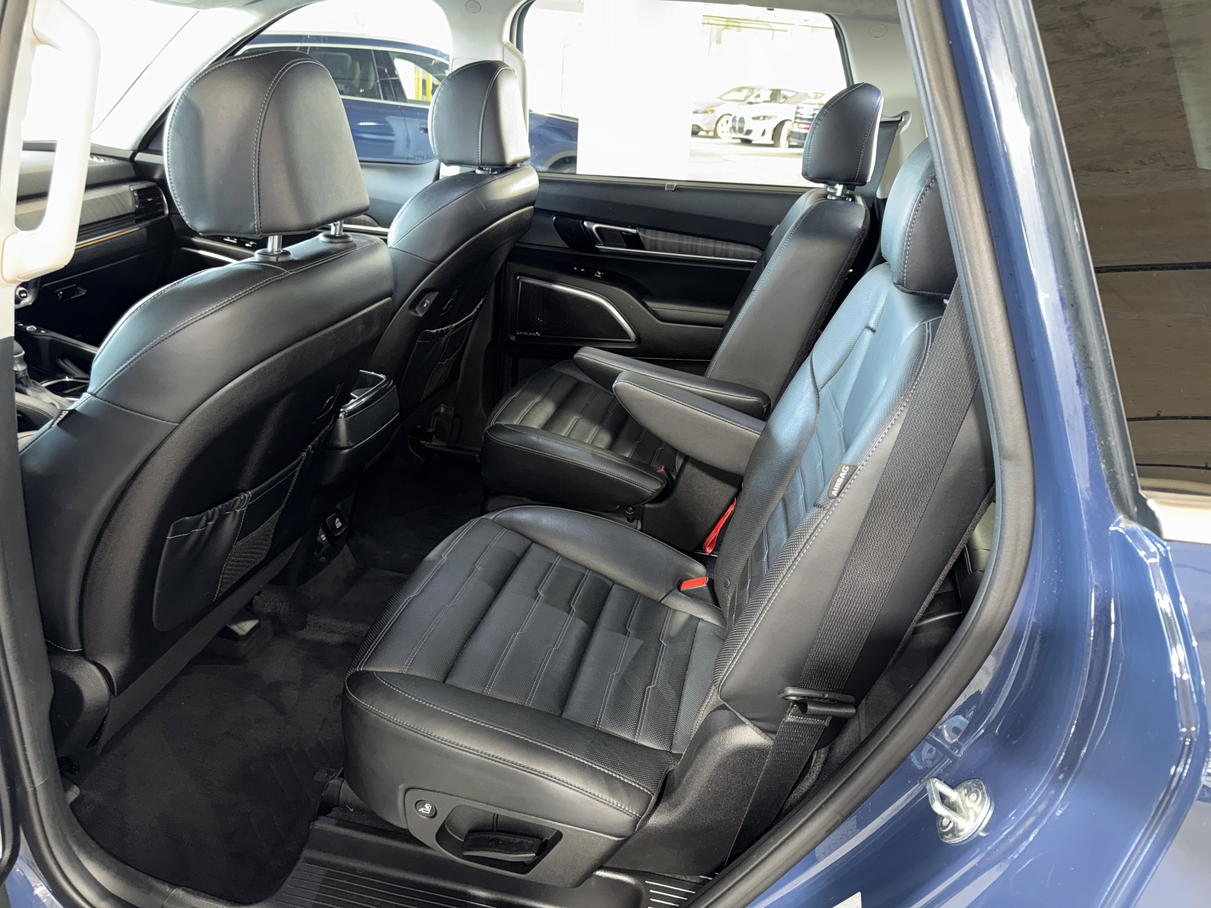 Used 2023 Kia Telluride SX Prestige image 16