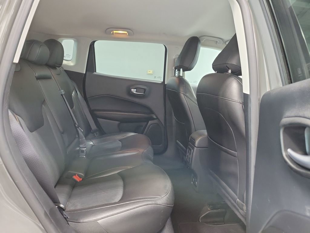 Certified 2021 Jeep Compass Limited AWD/4WD image 17