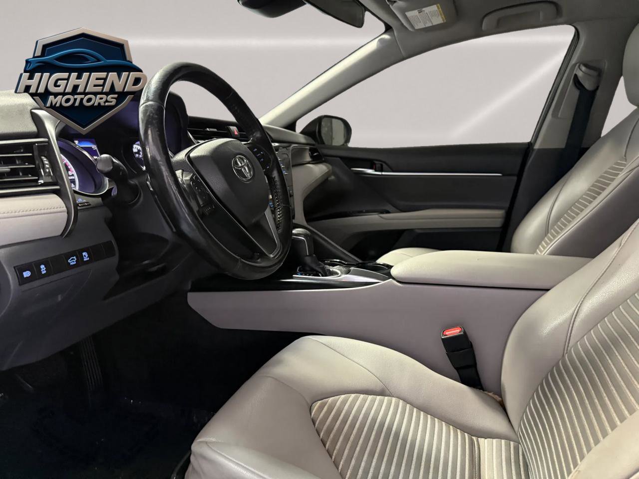 Used 2019 Toyota Camry SE image 12