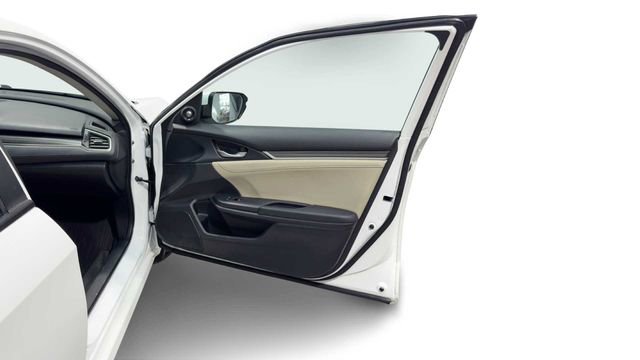 Used 2020 Honda Civic Touring image 9