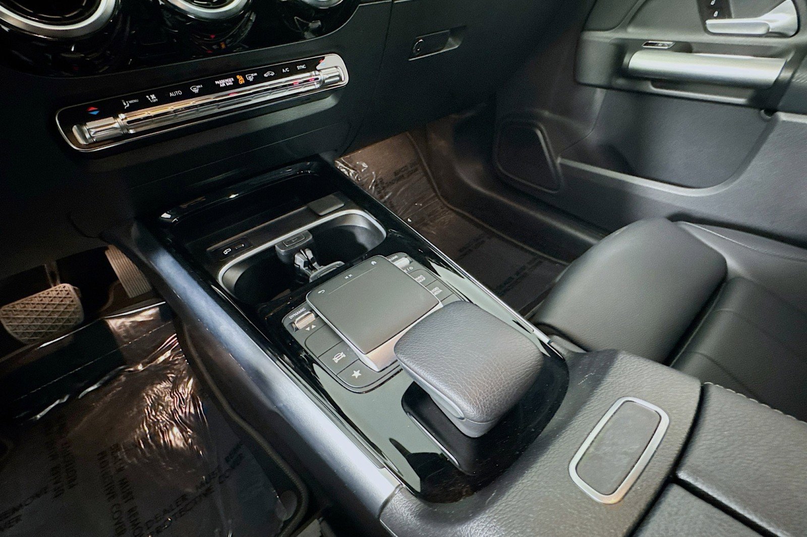 Certified 2023 Mercedes-Benz GLA 250 image 7