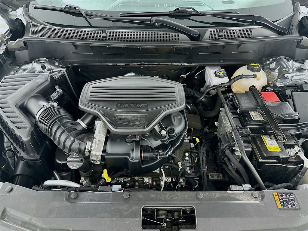 Used 2024 Cadillac XT6 Premium Luxury image 31