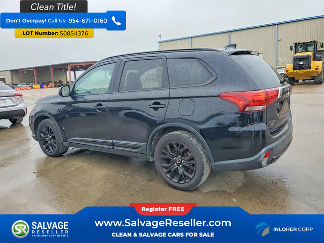 Used 2018 Mitsubishi Outlander LE FWD image 3