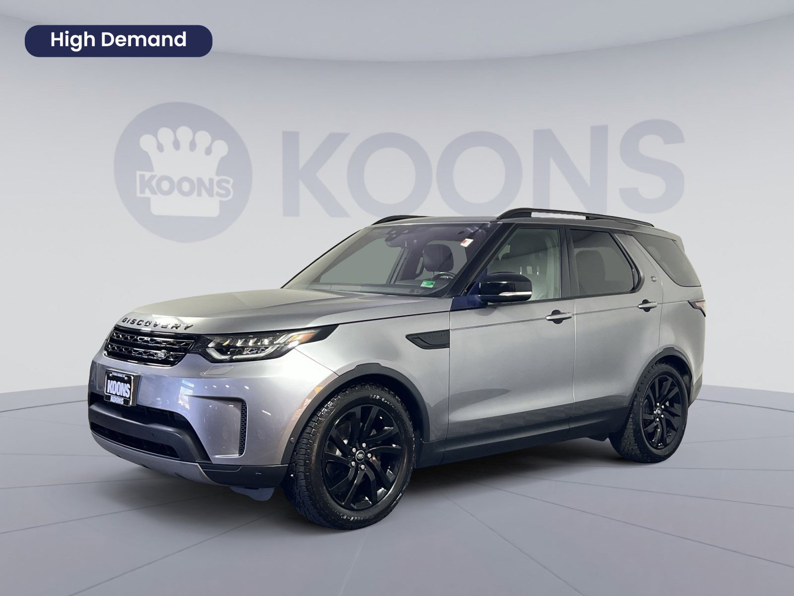 Used 2020 Land Rover Discovery HSE image 1