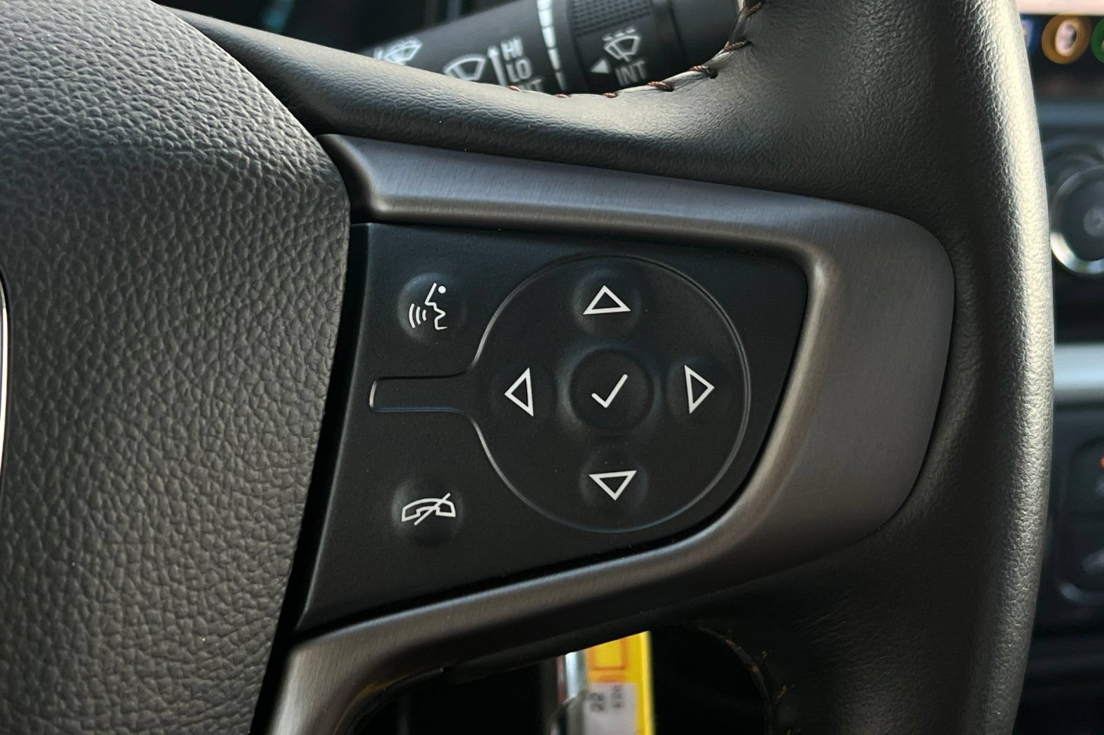 Used 2022 GMC Canyon AT4 w/ Trailering Package AWD/4WD image 31