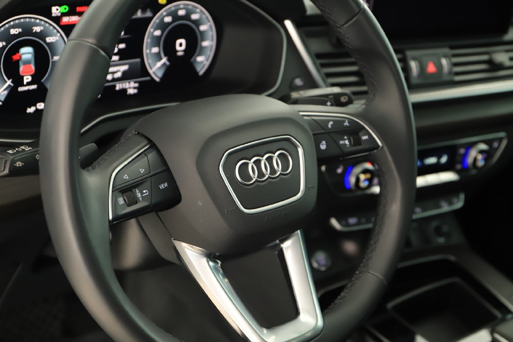 Certified 2024 Audi Q5 e Premium Plus w/ Premium Plus Package AWD/4WD image 16