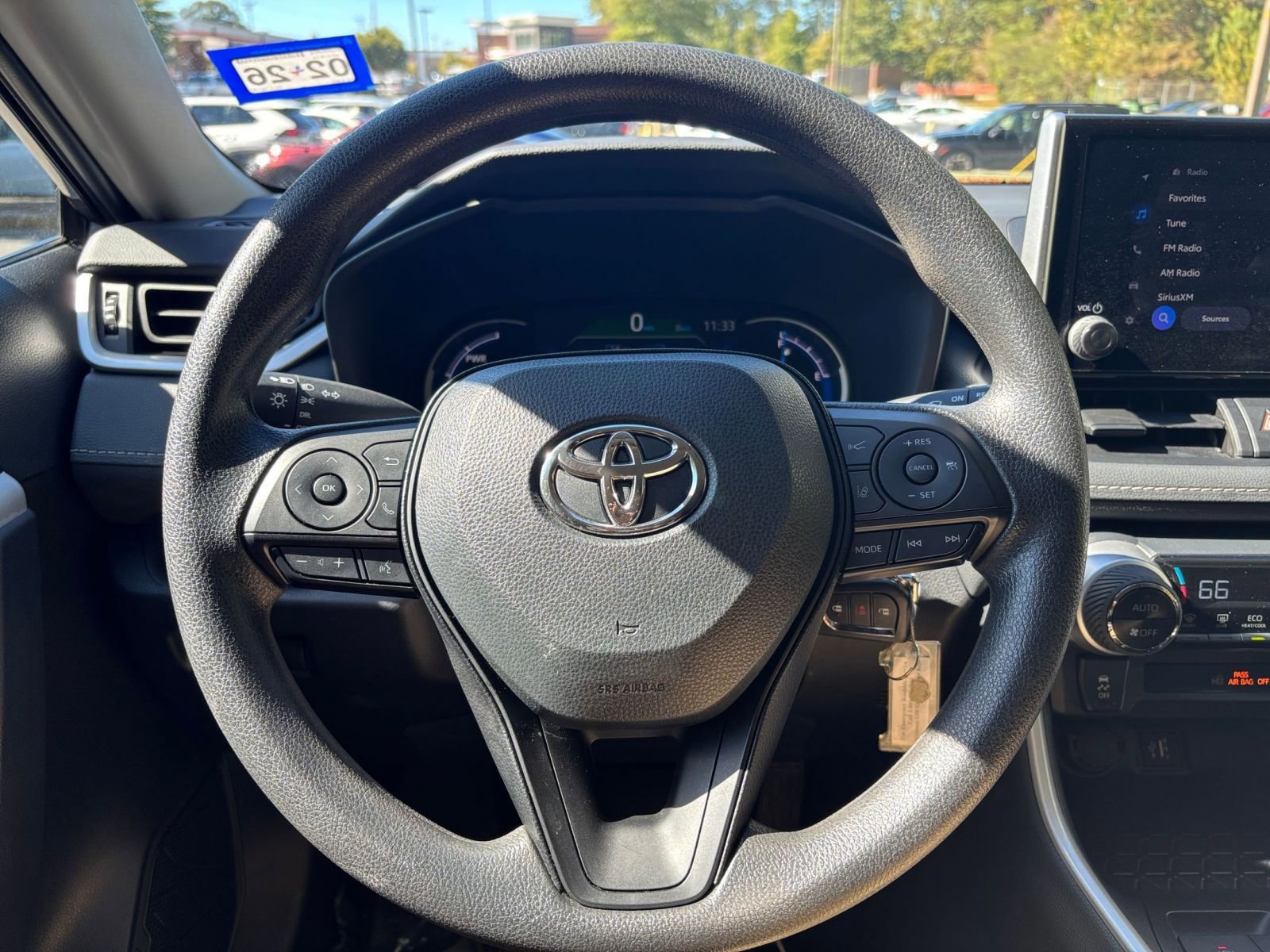 Used 2025 Toyota RAV4 LE image 28
