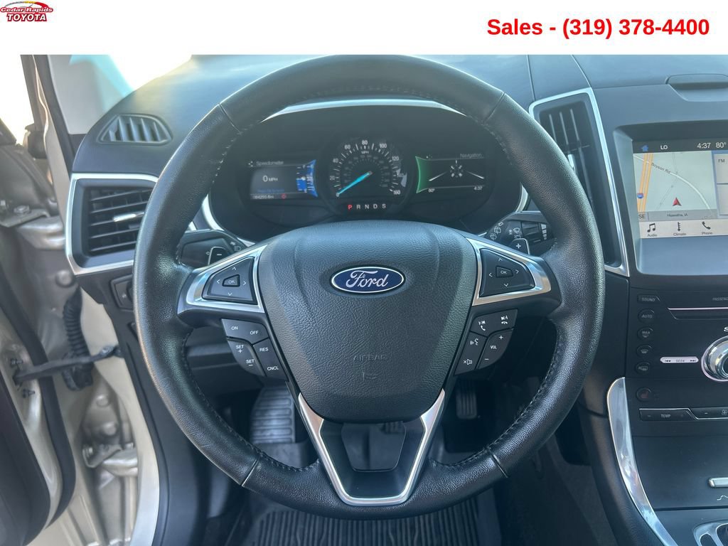 Used 2017 Ford Edge Titanium w/ Technology Package FWD image 14
