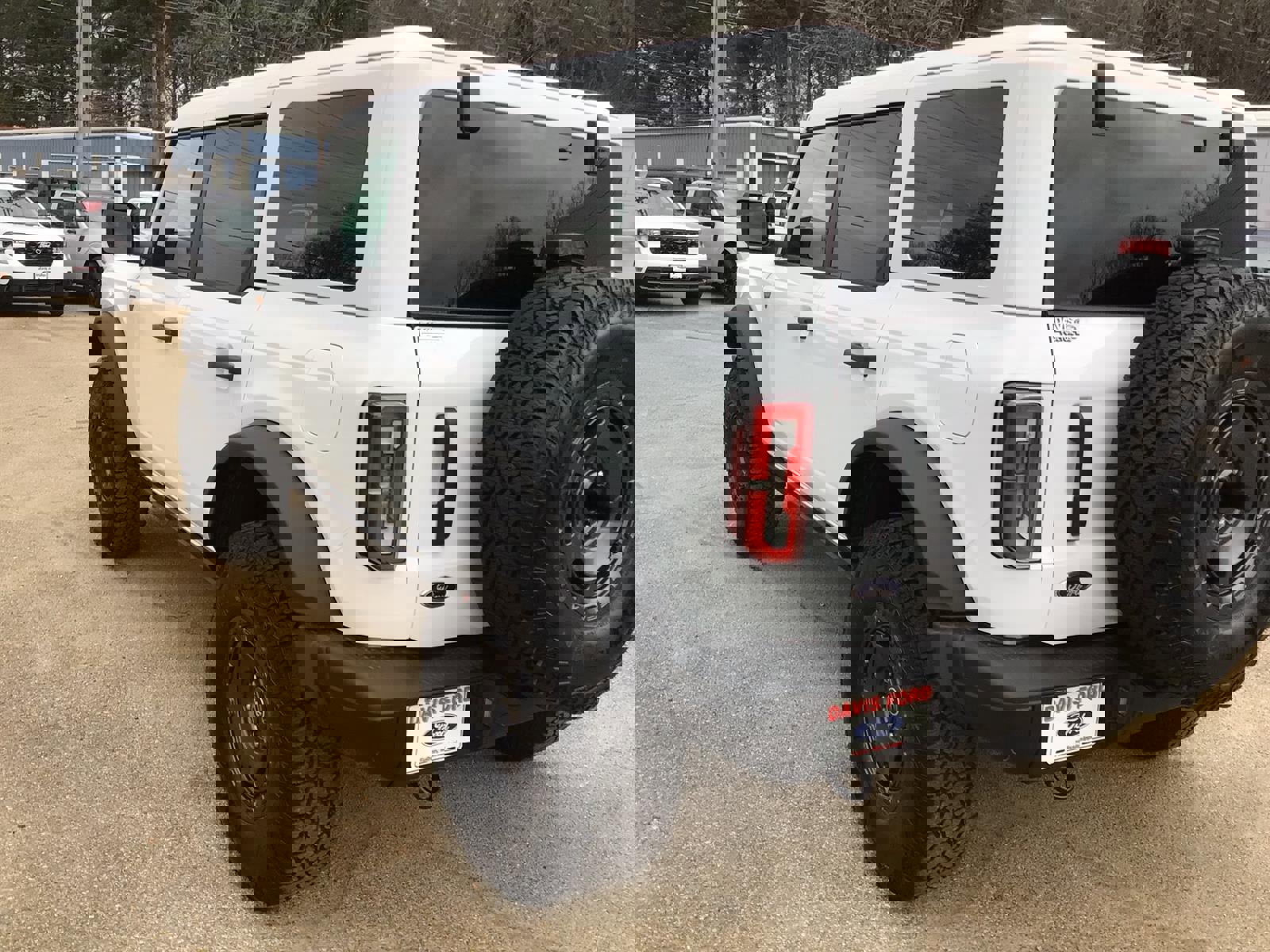 New 2025 Ford Bronco Badlands w/ Sasquatch Package image 13