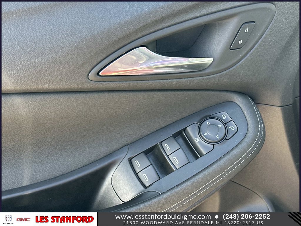 Certified 2023 Buick Encore GX Select w/ Sport Touring Package AWD/4WD image 17