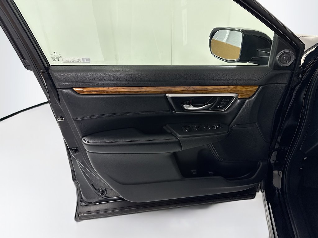 Used 2022 Honda CR-V Touring image 24