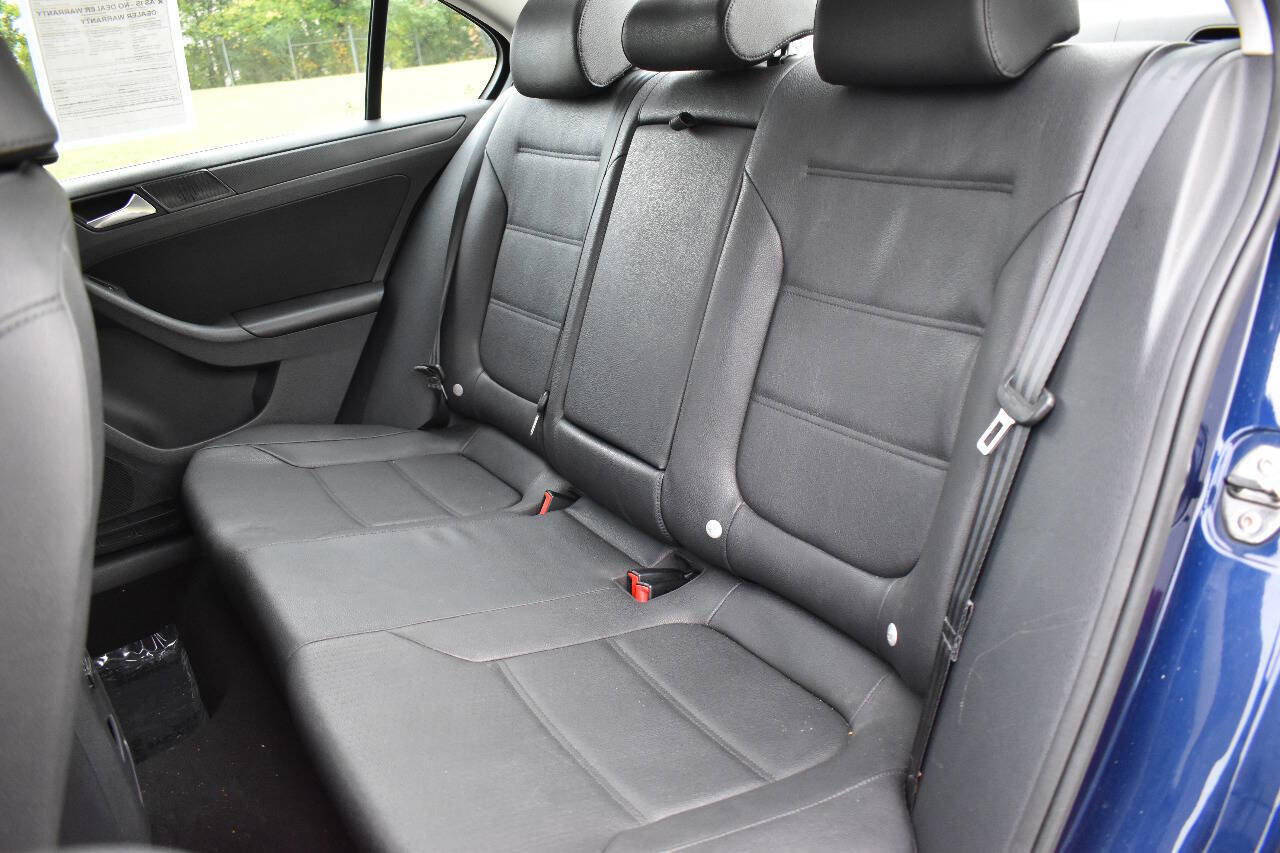 Used 2012 Volkswagen Jetta SE image 13