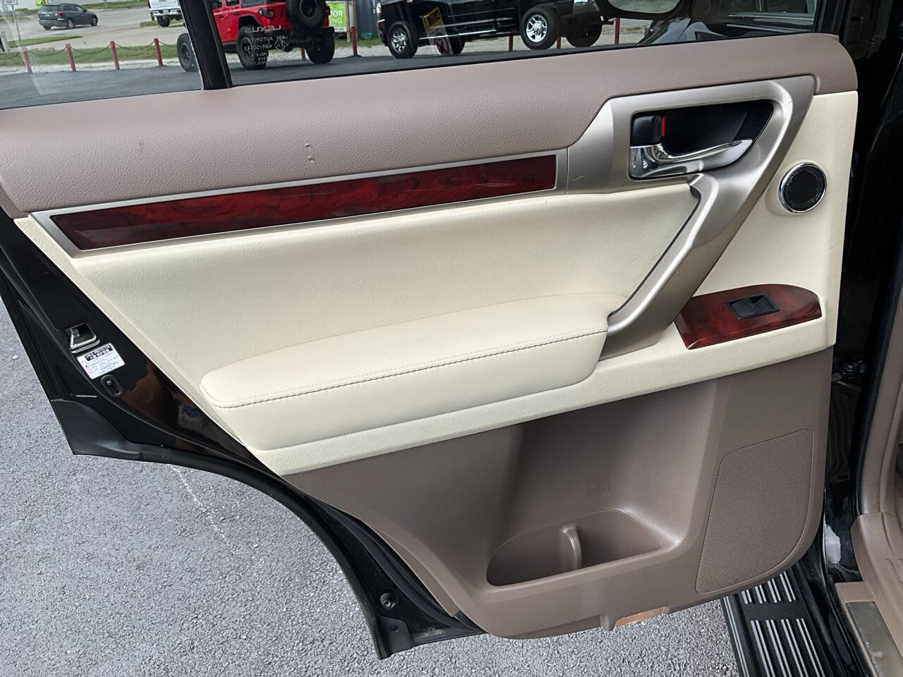 Used 2011 Lexus GX 460 Premium image 42
