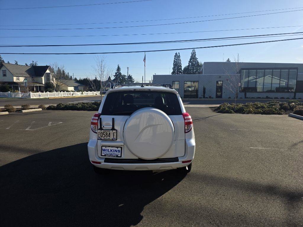 Used 2011 Toyota RAV4 Limited w/ Limited Extra Value Pkg FWD image 6