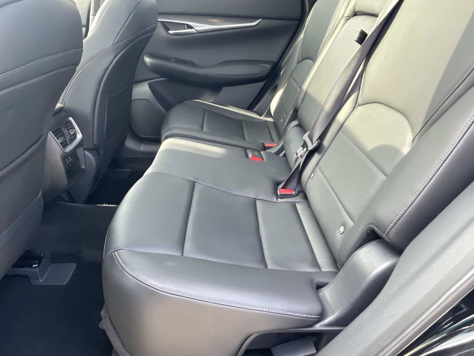 Certified 2025 INFINITI QX50 Luxe AWD/4WD image 10
