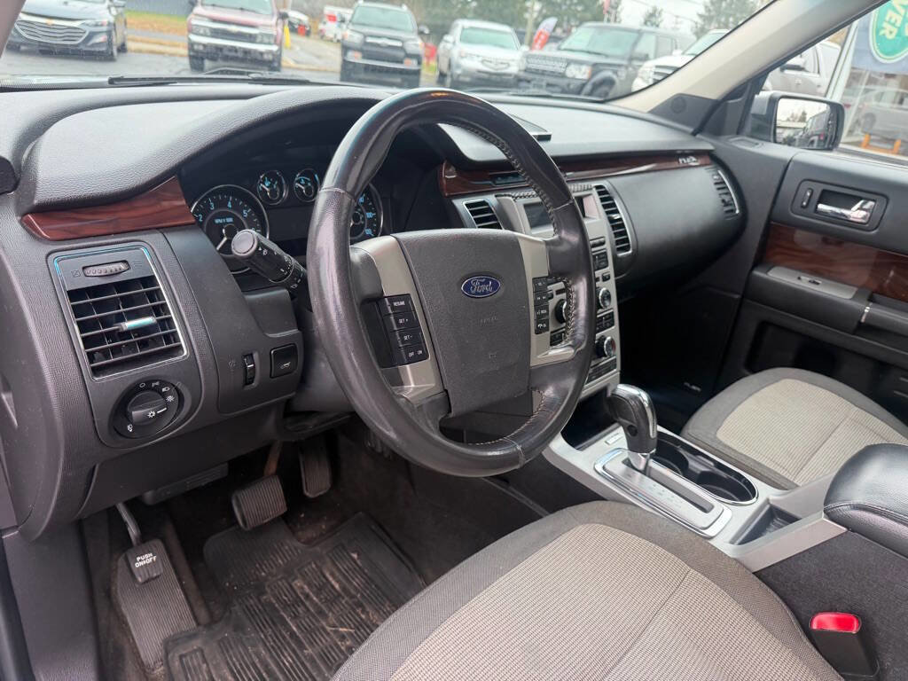 Used 2010 Ford Flex SEL image 13