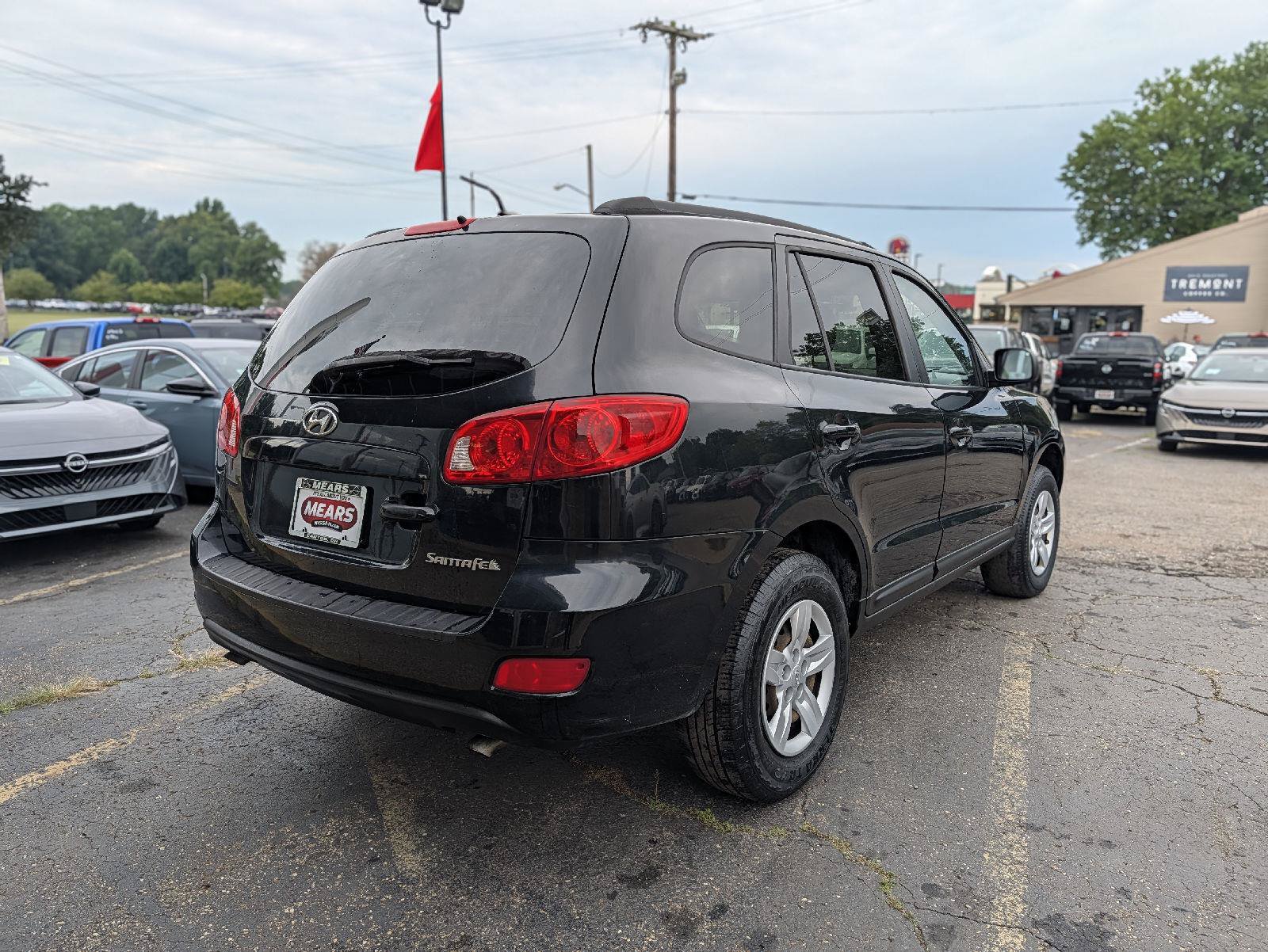 Used 2009 Hyundai Santa Fe GLS FWD image 13