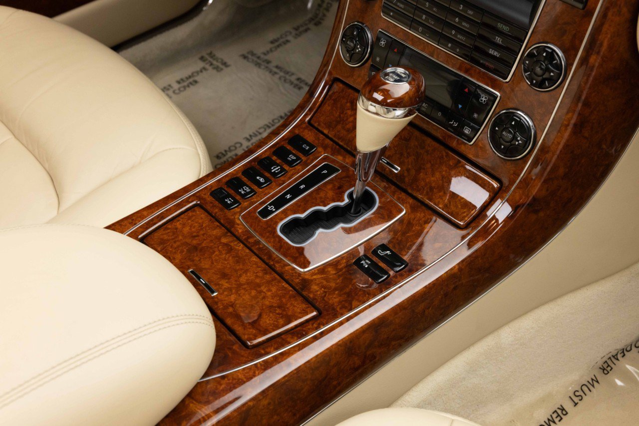 Used 2004 Maybach 57 RWD image 22