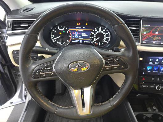 Used 2019 INFINITI QX50 Essential w/ Premium Heat Package FWD image 8