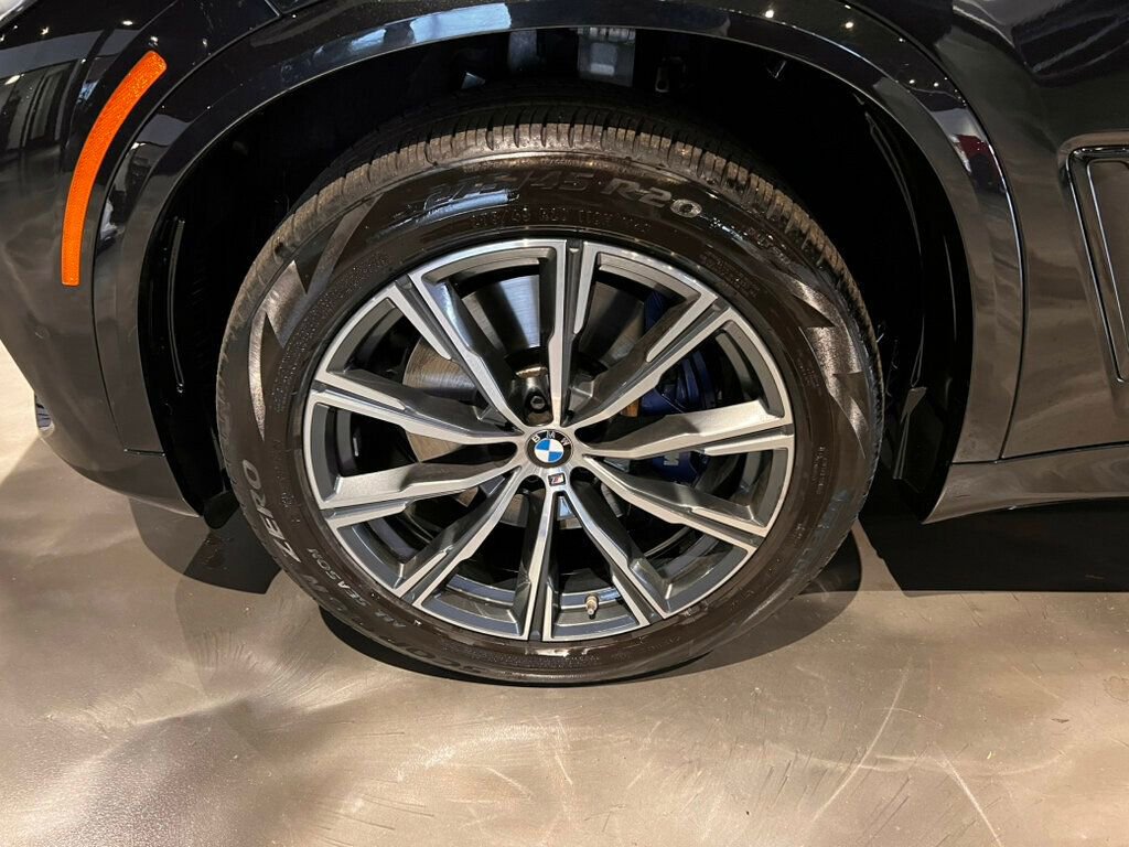 Used 2023 BMW X5 xDrive40i w/ M Sport Package image 10