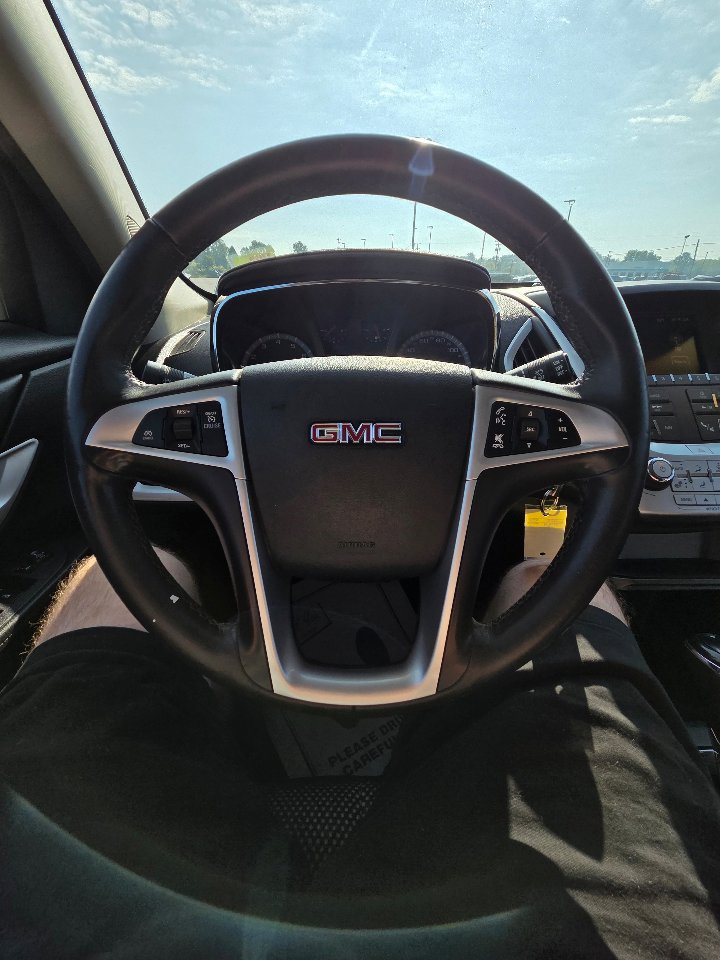 Used 2017 GMC Terrain SLE w/ Convenience Package image 17