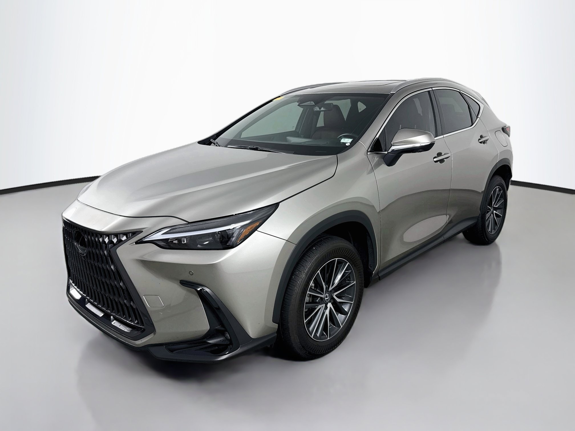 Certified 2025 Lexus NX 350 AWD w/ Cold Area Package image 4