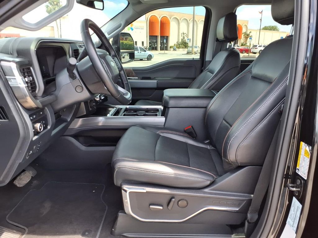 Used 2024 Ford F250 Lariat w/ Black Appearance Package AWD/4WD image 24