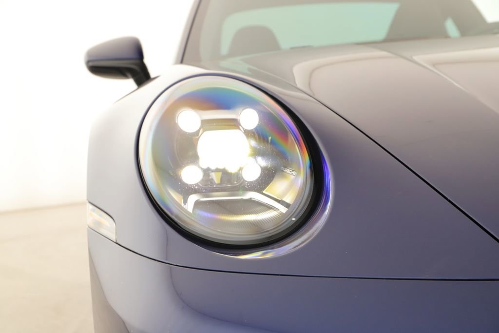 Used 2020 Porsche 911 Carrera RWD image 41