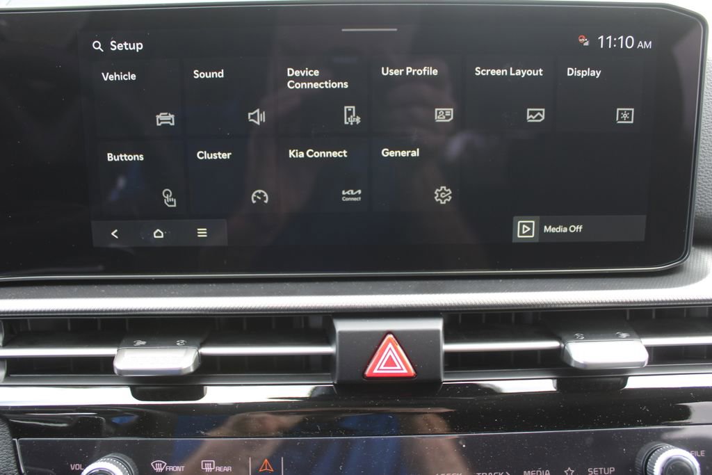 New 2026 Kia Sportage LX FWD image 43