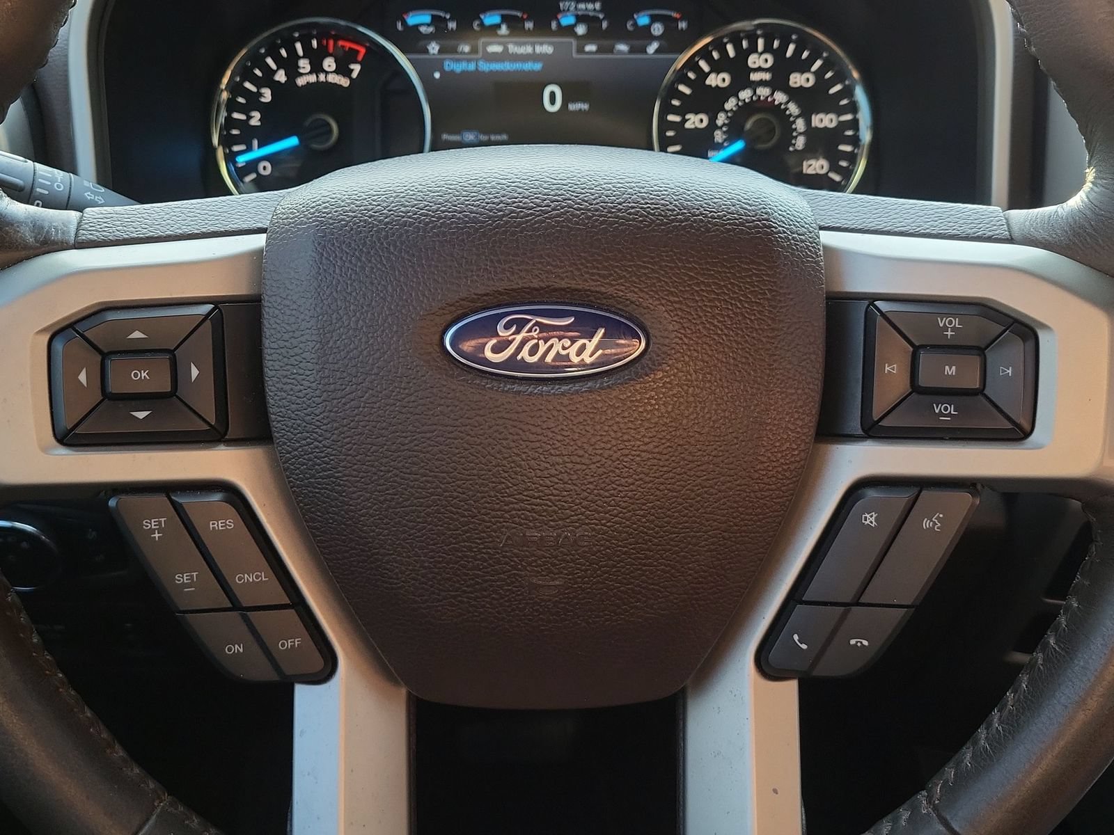 Used 2019 Ford F150 King Ranch w/ Equipment Group 601A Luxury AWD/4WD image 11