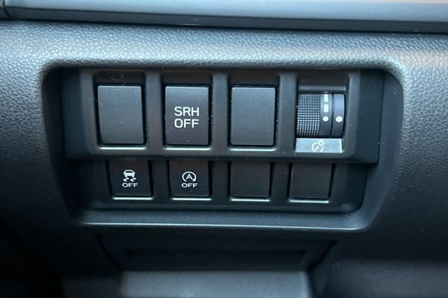 Used 2021 Subaru Forester AWD/4WD image 30