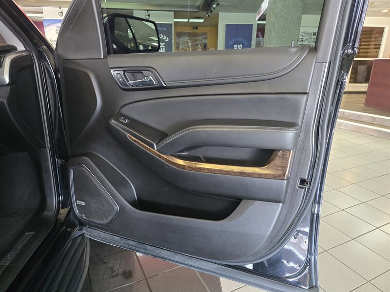 Used 2020 Chevrolet Suburban LT AWD/4WD image 13