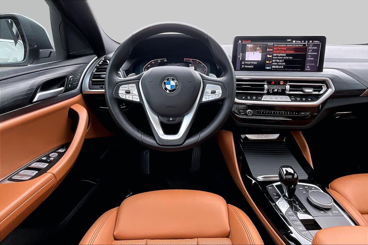 Used 2023 BMW X4 xDrive30i w/ Premium Package AWD/4WD image 6