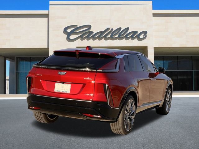New 2026 Cadillac Lyriq Signature Luxury image 3