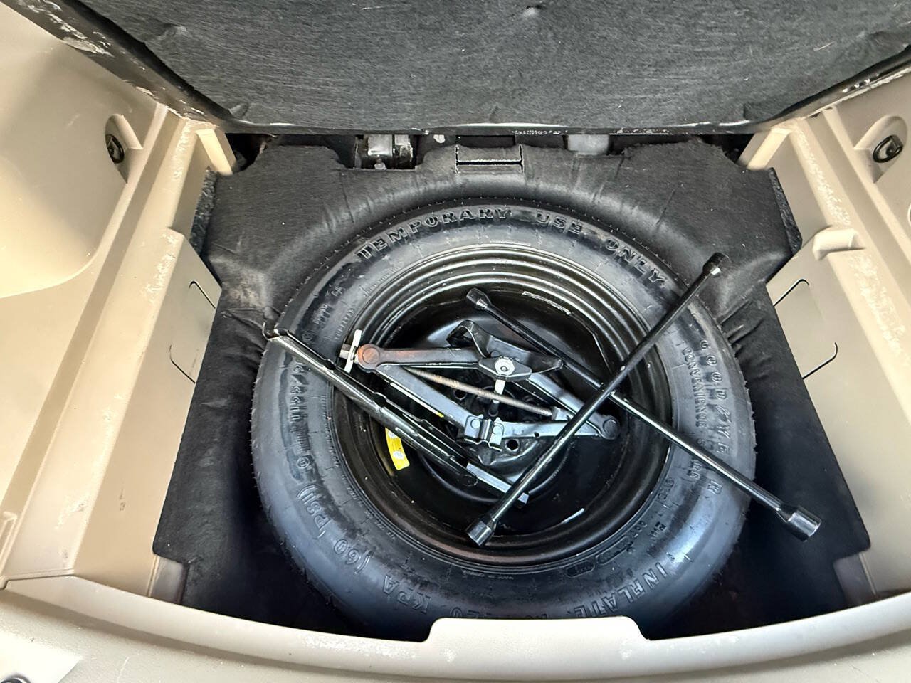 Used 2014 Jeep Patriot Sport w/ Power Value Group AWD/4WD image 15