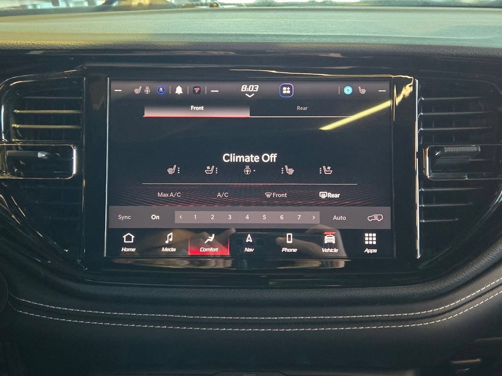 Used 2021 Dodge Durango SRT Hellcat w/ Technology Group AWD/4WD image 24