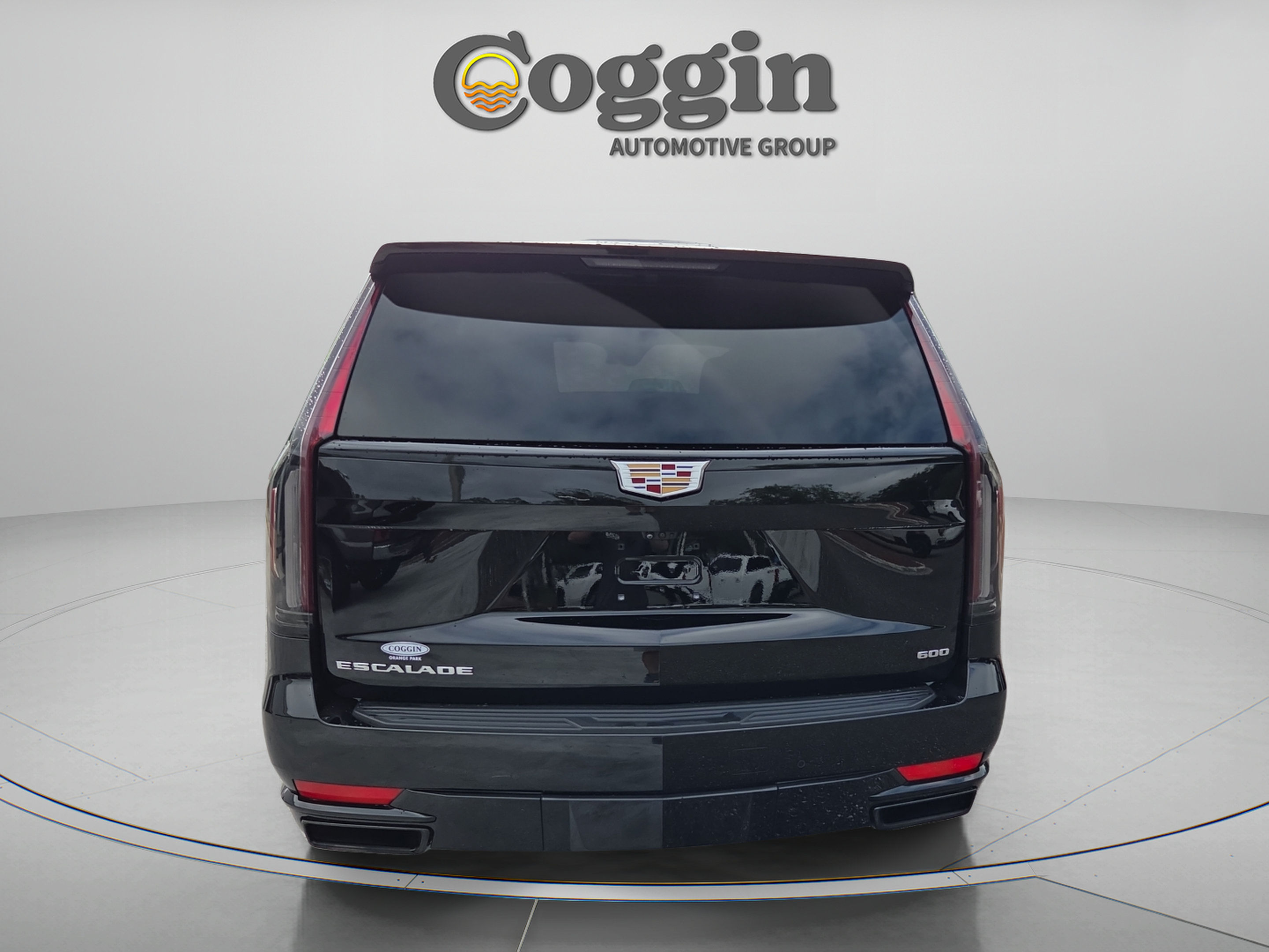 Certified 2024 Cadillac Escalade Sport RWD image 4