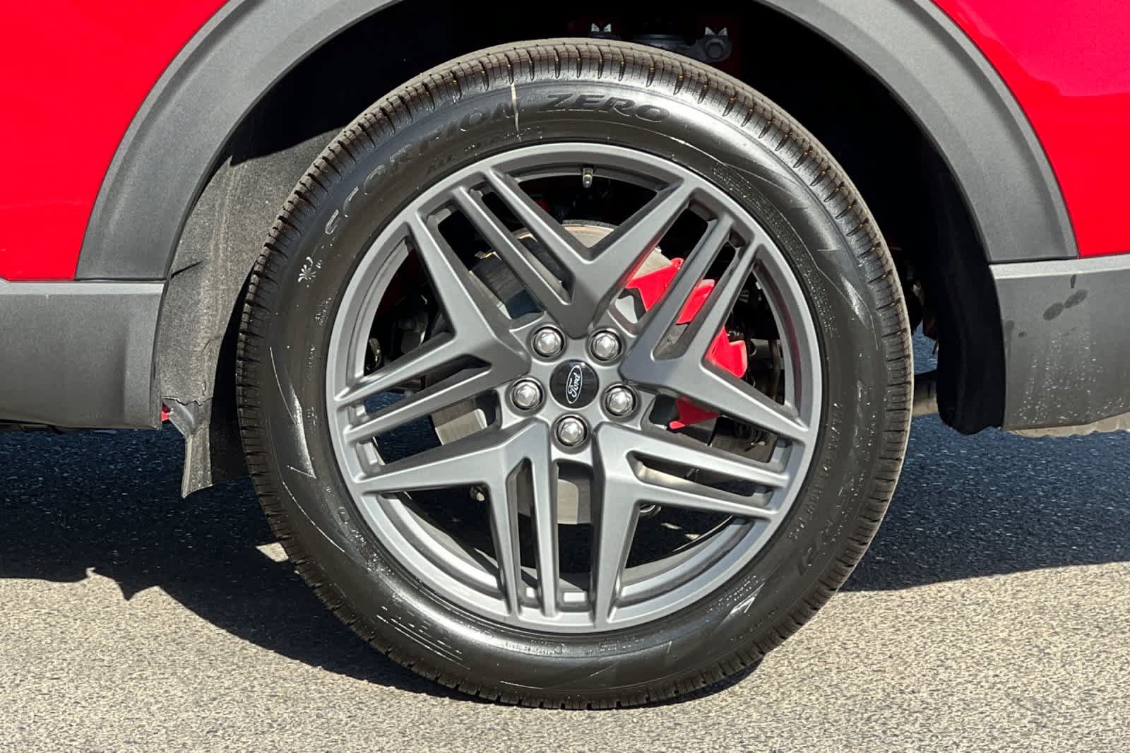 New 2026 Ford Explorer ST-Line w/ ST-Line Street Pack RWD image 28