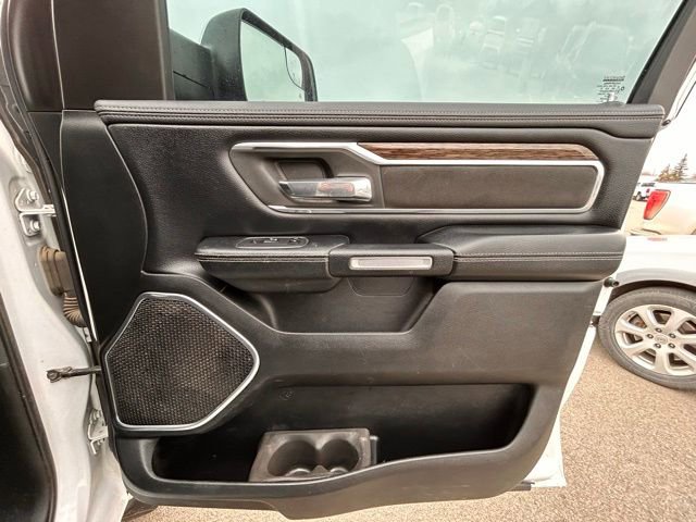 Used 2019 RAM 1500 Laramie image 40