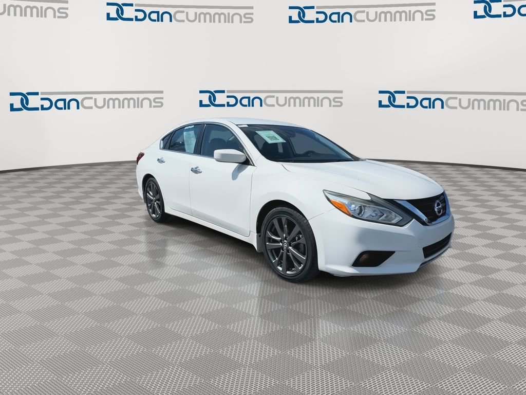Used 2018 Nissan Altima 2.5 SR w/ SR Special Edition image 3