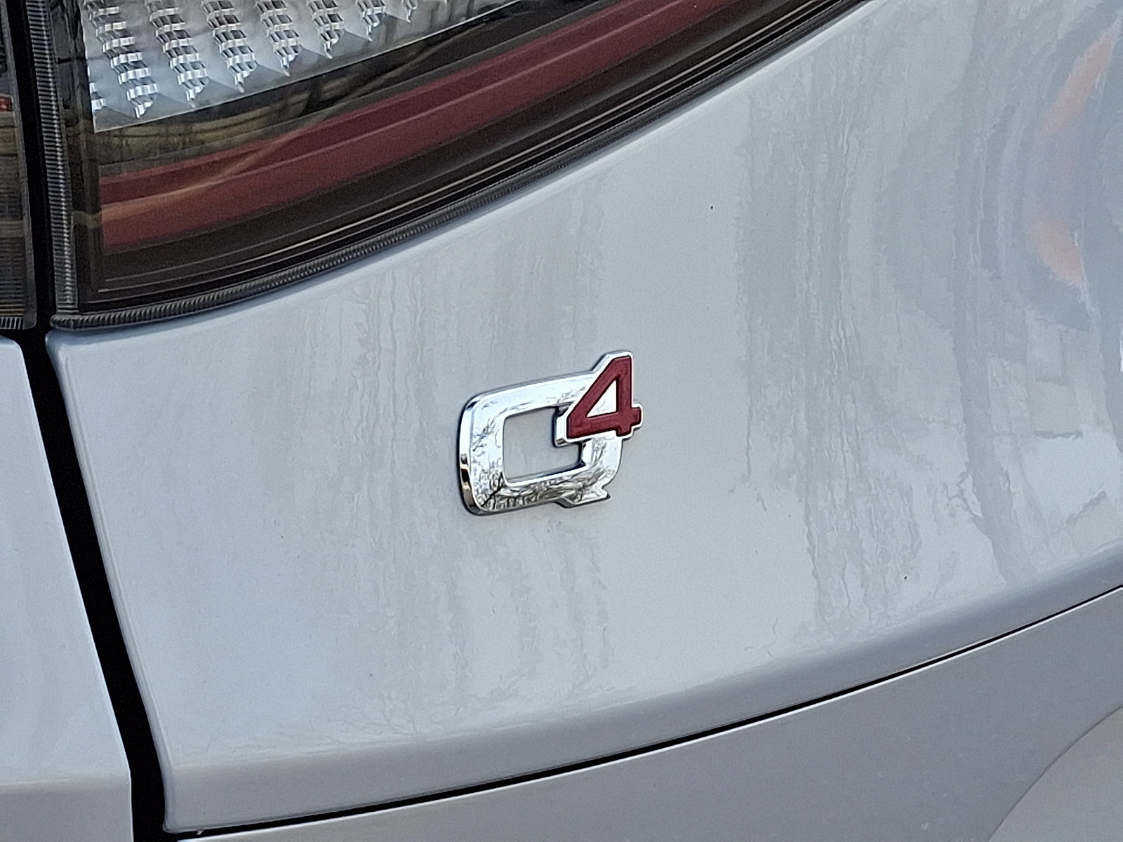 Used 2024 Alfa Romeo Stelvio Ti image 33