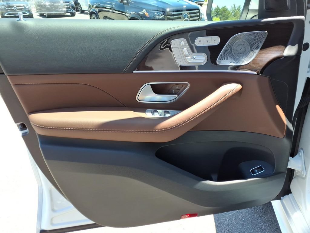 New 2026 Mercedes-Benz GLE 450 4MATIC image 11