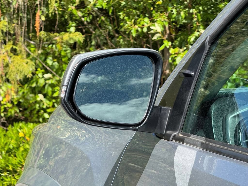 Used 2021 Toyota Tacoma SR5 w/ Technology Package AWD/4WD image 7